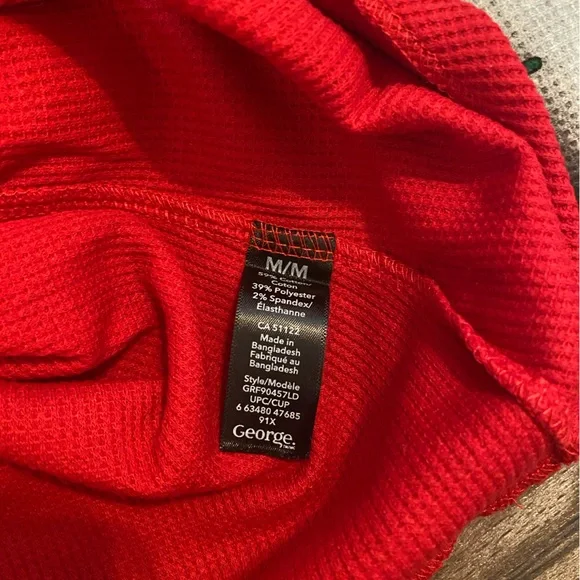 Pajama set - Picture 2 of 2